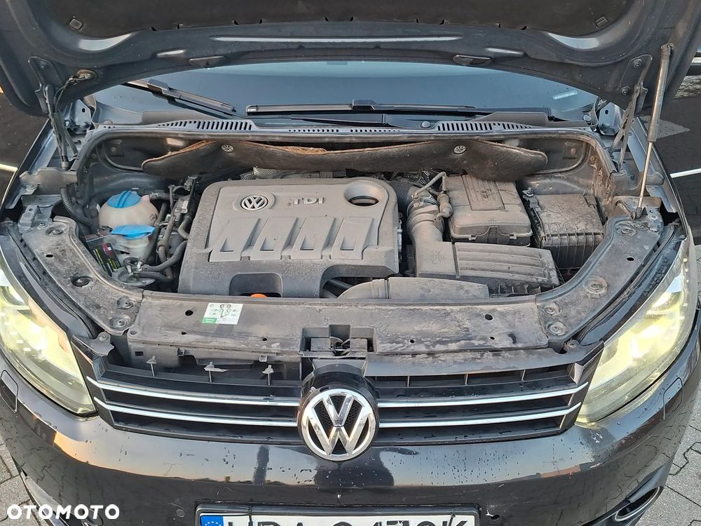 Volkswagen Touran 2.0 TDI DPF Highline - 20