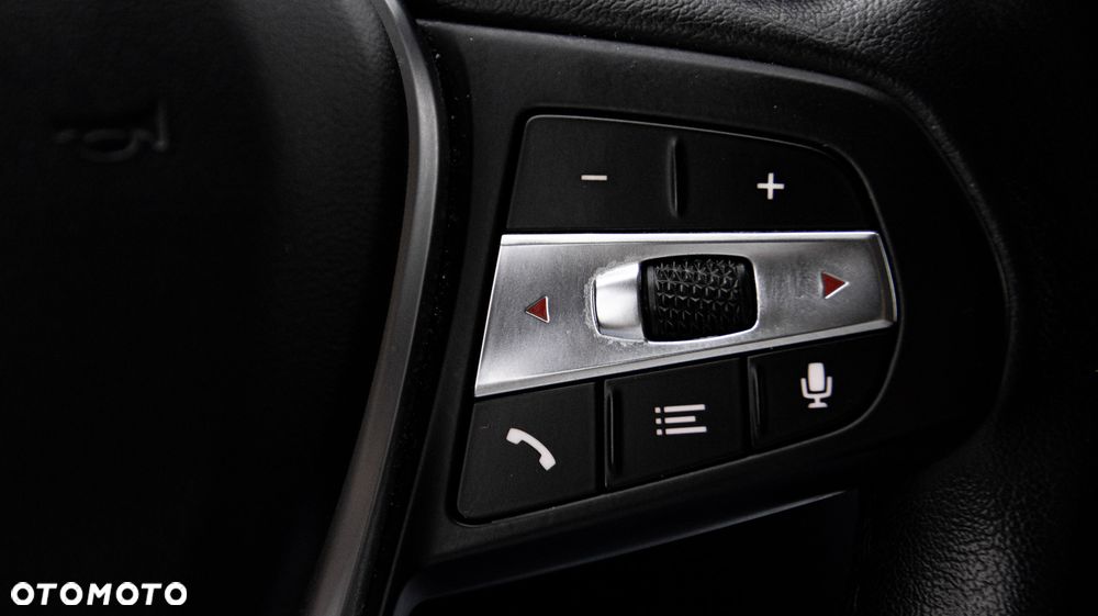 BMW Seria 3 320i Sport Line - 23