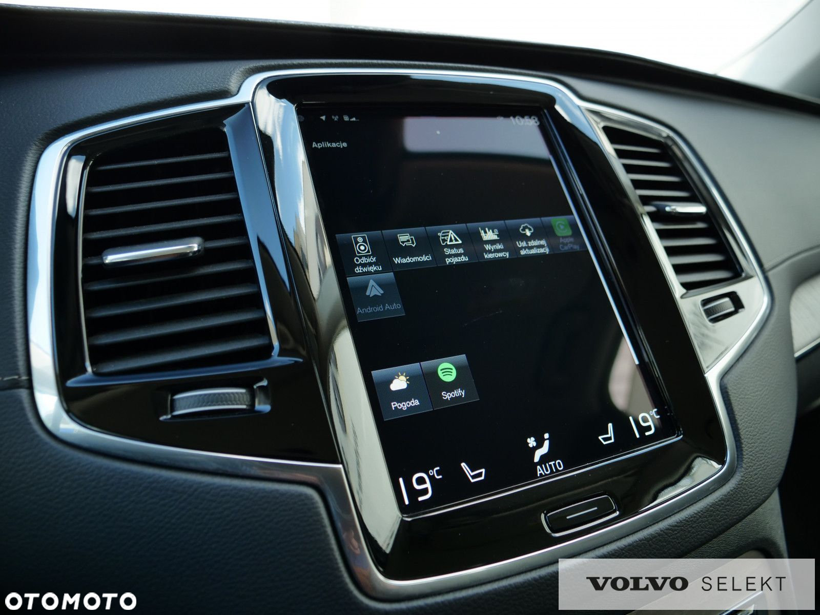 Volvo XC 90 - 25
