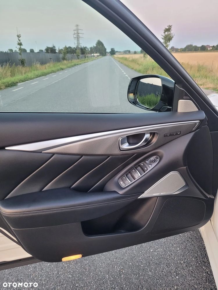 Infiniti Q50 2.0t Sport Tech EU6 - 21