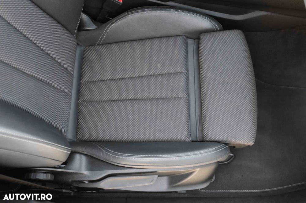 Audi A4 Avant 40 TDI quattro S tronic S line - 22