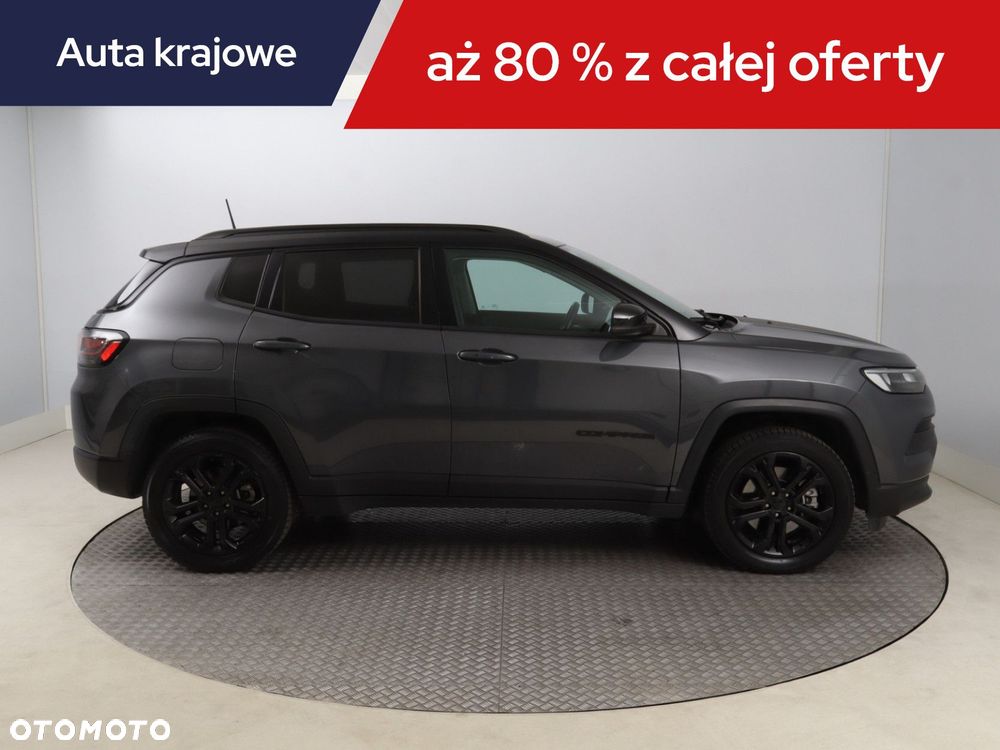 Jeep Compass - 8