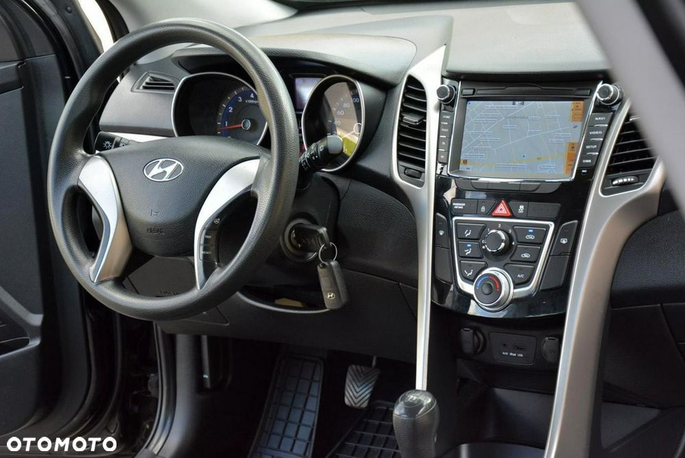 Hyundai i30 1.4 Comfort - 21
