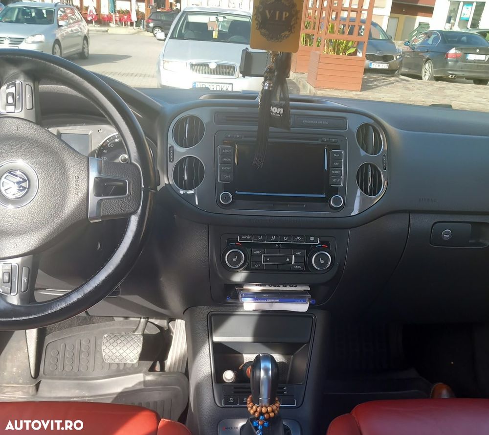 Volkswagen Tiguan 2.0 TDI 4Motion DSG BMT Sport & Style - 9