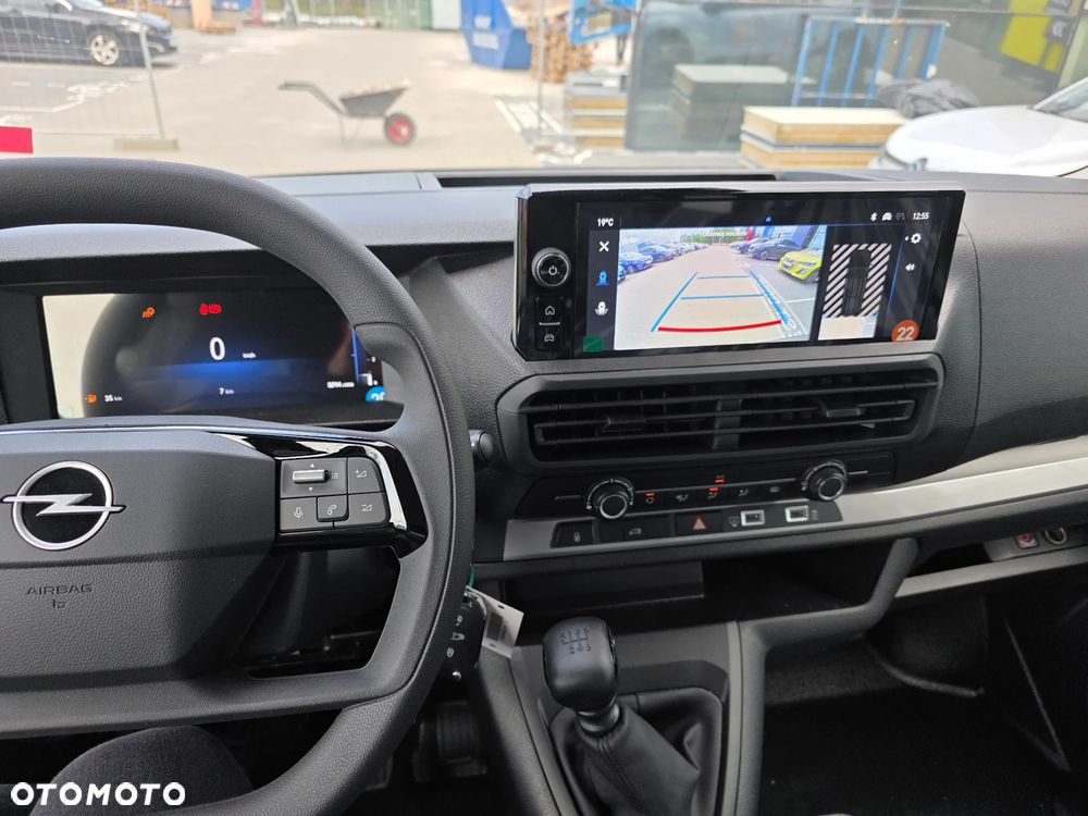 Opel Vivaro - 10