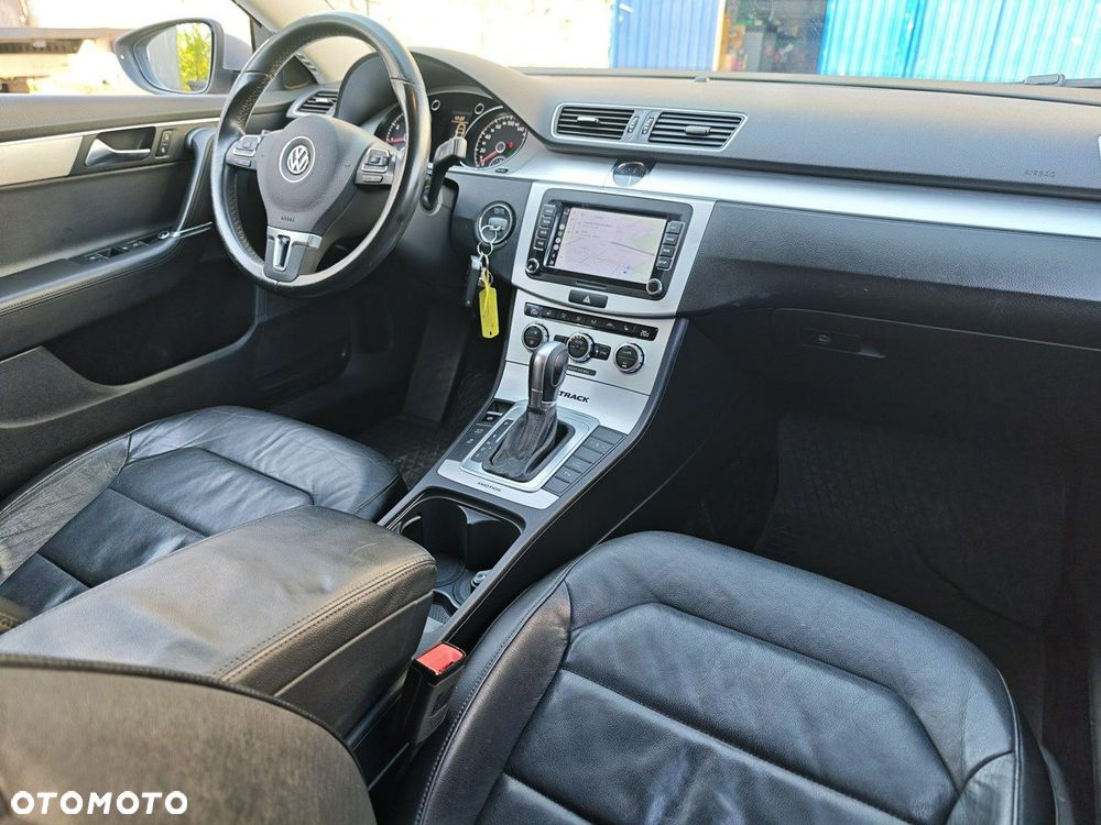 Volkswagen Passat Alltrack 2.0 TSI 4Mot DSG - 16