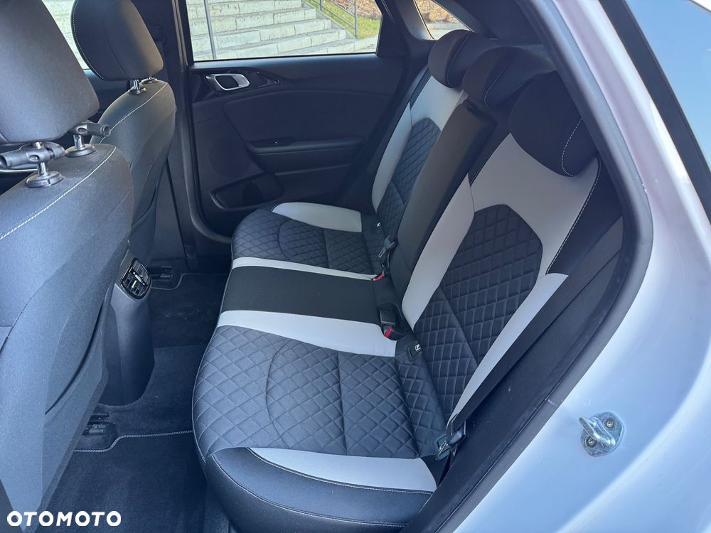 Kia Ceed 1.4 T-GDI DCT OPF GT Line - 21