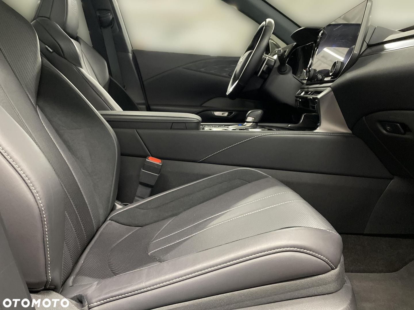 Lexus RX - 13