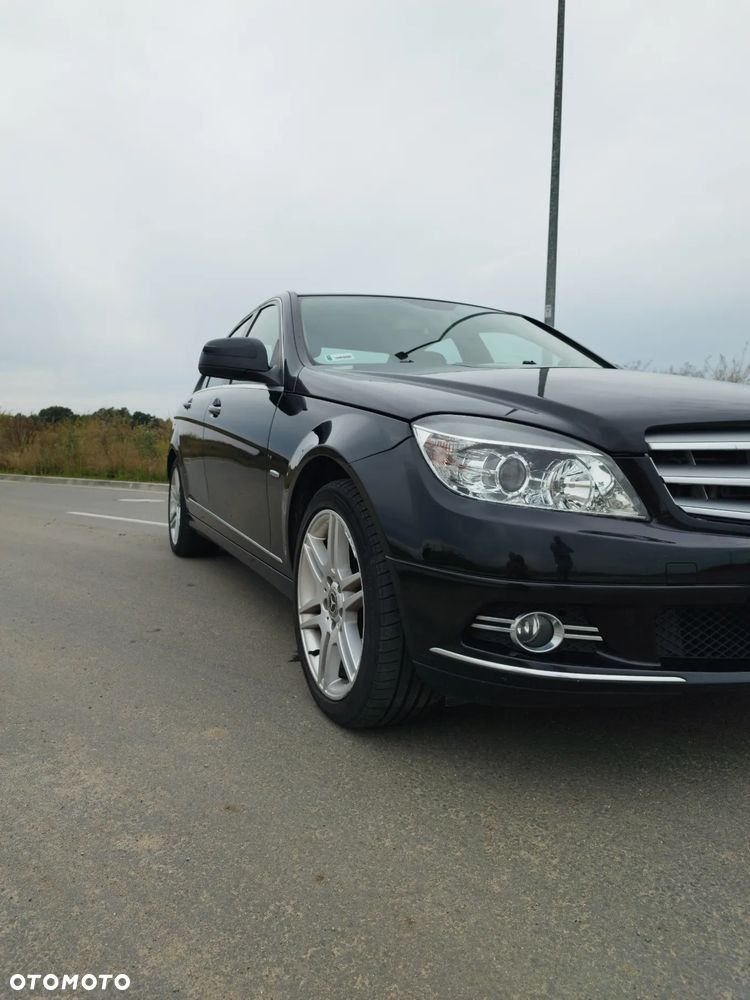 Mercedes-Benz Klasa C 320 CDI Avantgarde 4-Matic - 7