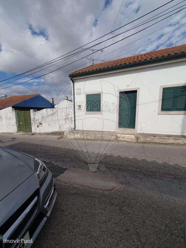 Moradia T3 para venda - Grande imagem: 2/23