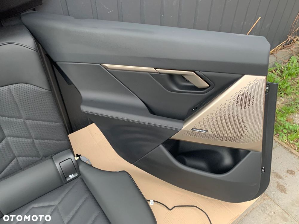 FOTELE TAPICERKA SKÓRA KOMFORT GRZANIE WENTYLACJA PAMIĘĆ BMW 5 G60 HARMAN - 15