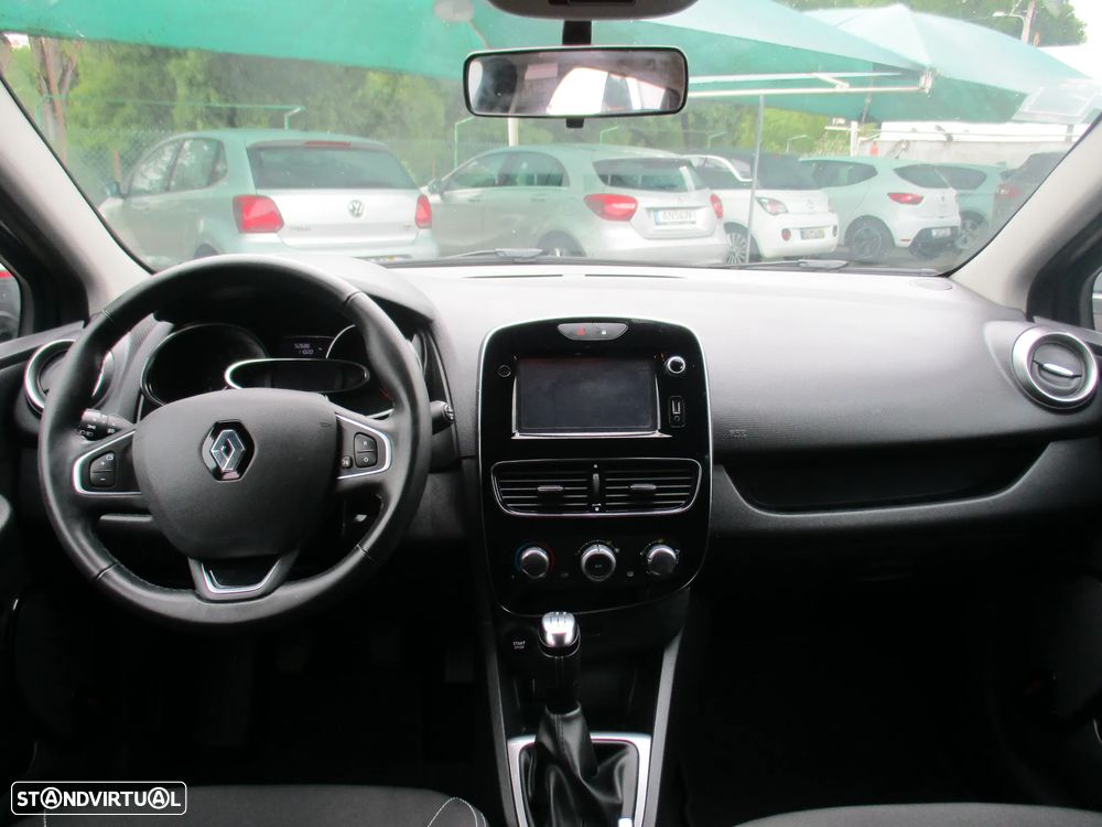 Renault Clio 0.9 TCe Limited - 12