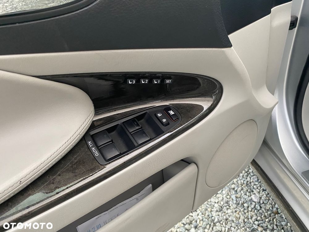 Lexus GS 300 Luxury Line - 22