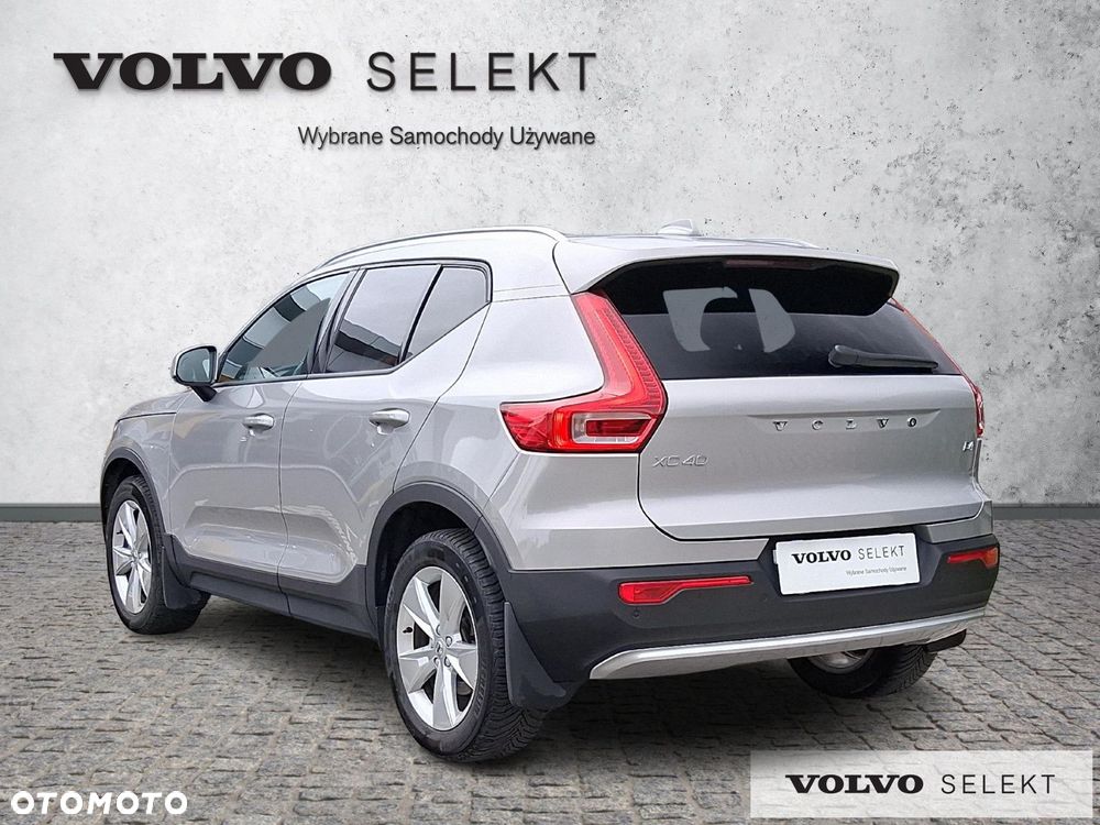Volvo XC 40 - 3