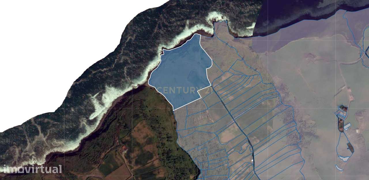Terreno único com 71.140 m² em primeira linha de mar, com acesso ao oc - Grande imagem: 3/8
