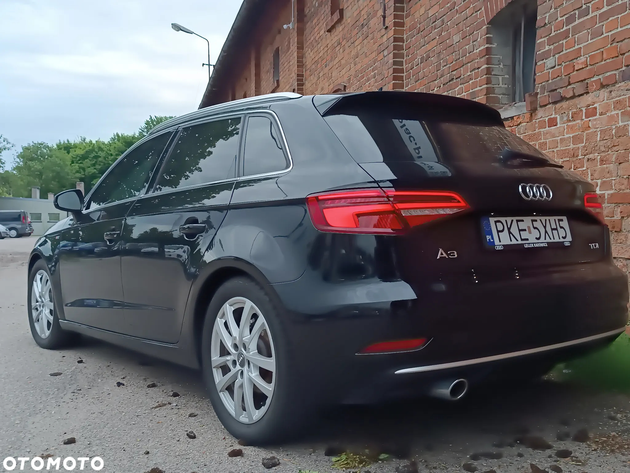 Audi A3 1.6 TDI Sportback S tronic sport - 3