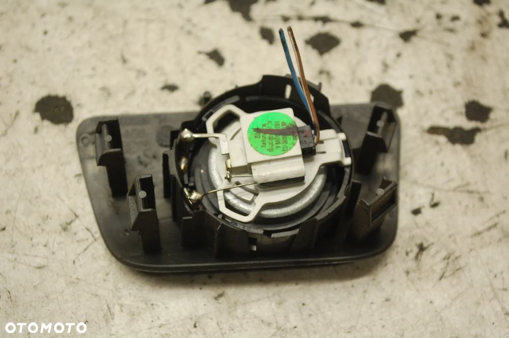 KRATKA GŁOŚNIKA LEWY TYŁ 8E0035793 AUDI A4 B7 B6 - 2