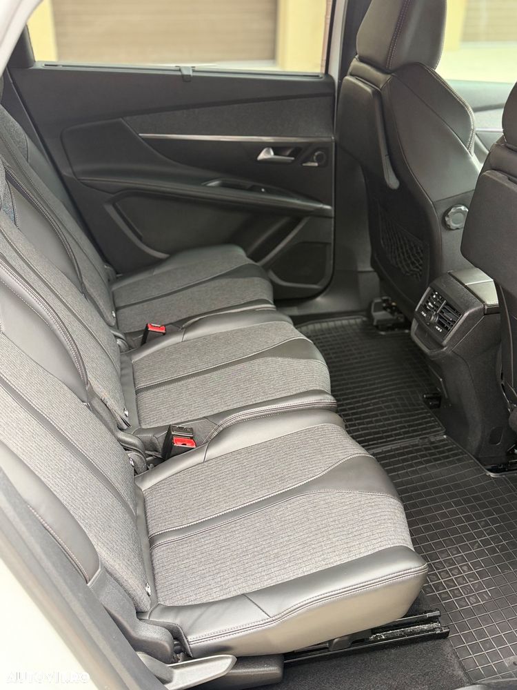 Peugeot 5008 2.0 BlueHDI GT-Line - 4