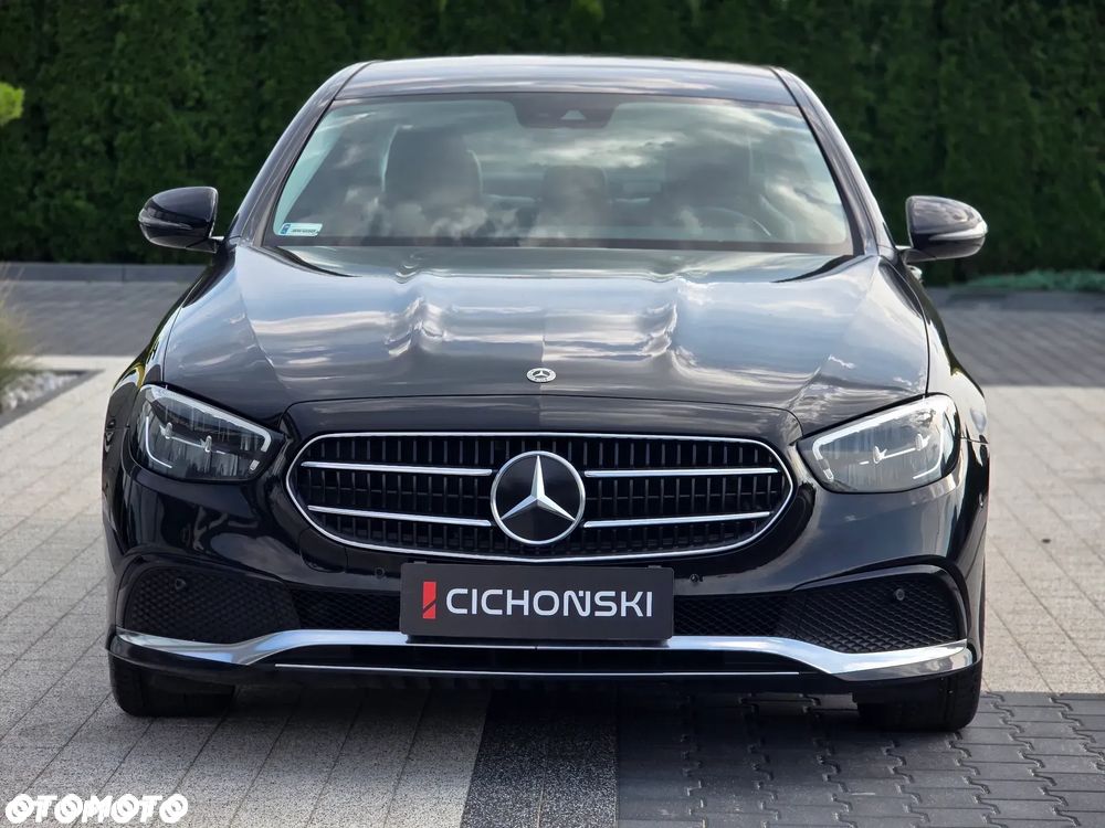 Mercedes-Benz Klasa E - 36