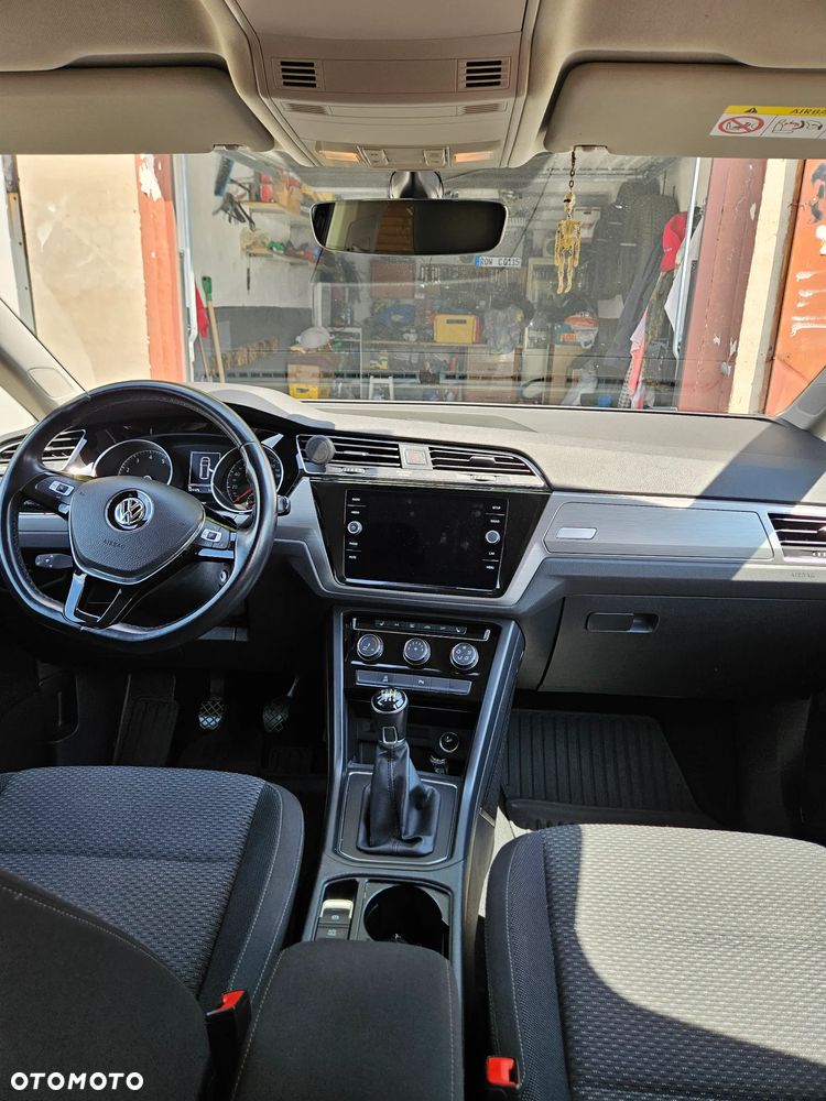 Volkswagen Touran 1.4 TSI BMT Comfortline - 18