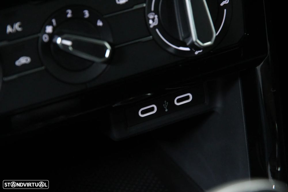 VW T-Cross 1.0 TSI Urban - 15