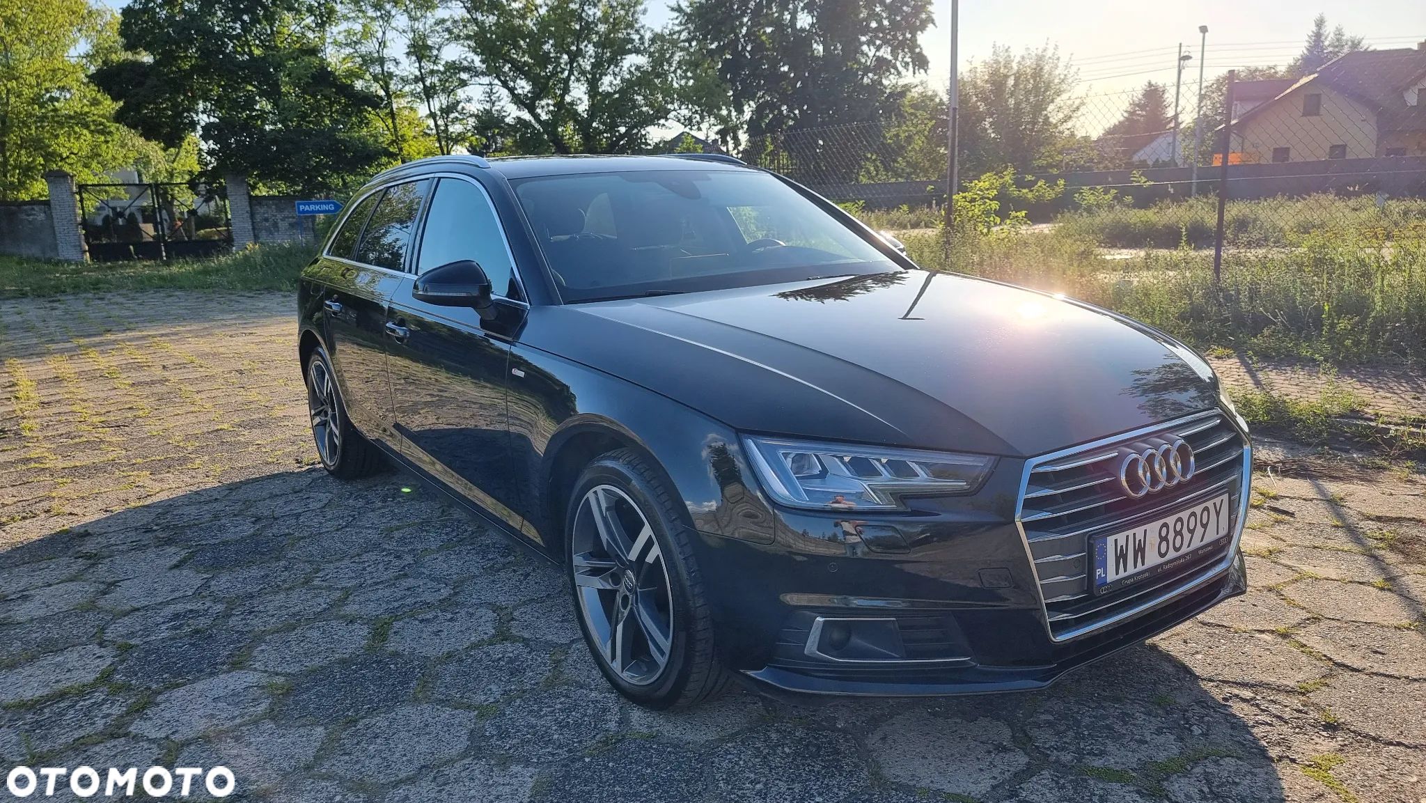 Audi A4 Avant 2.0 TDI DPF Attraction - 1