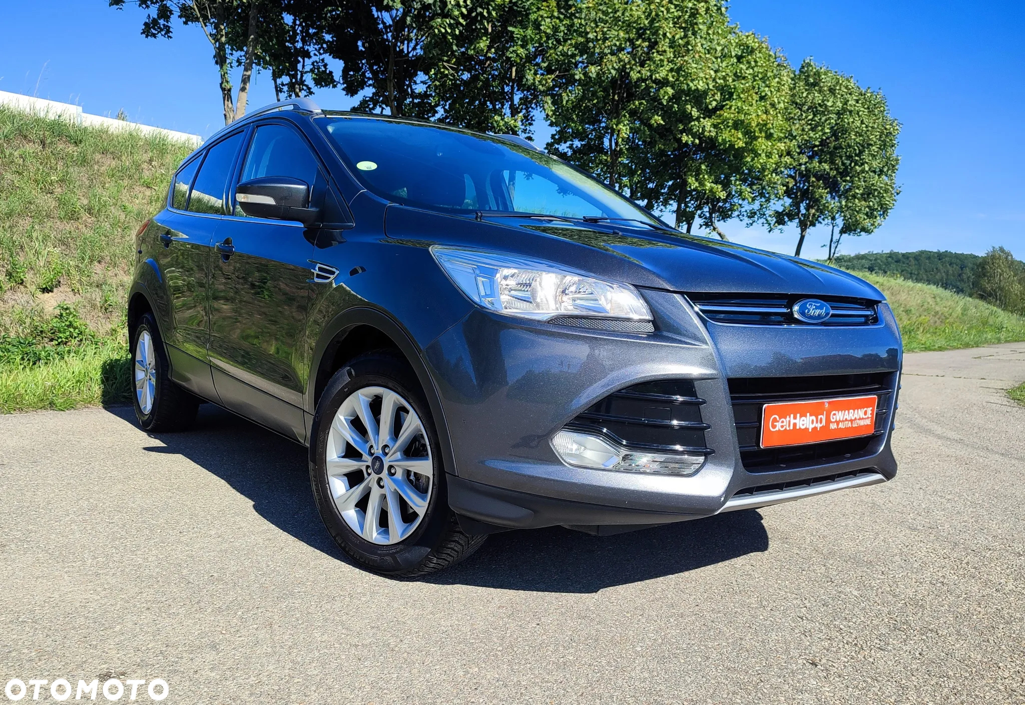 Ford Kuga 2.0 TDCi 2x4 Titanium - 4
