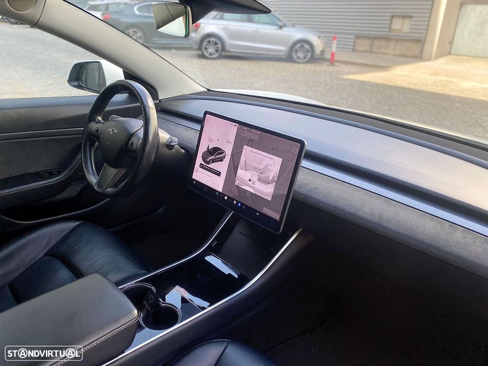 Tesla Model 3 Standard Range Plus RWD - 22