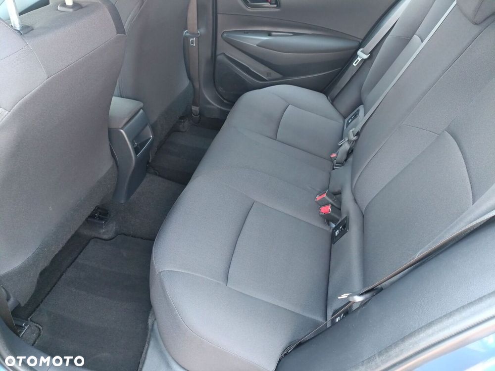 Toyota Corolla 1.2 T Active - 11