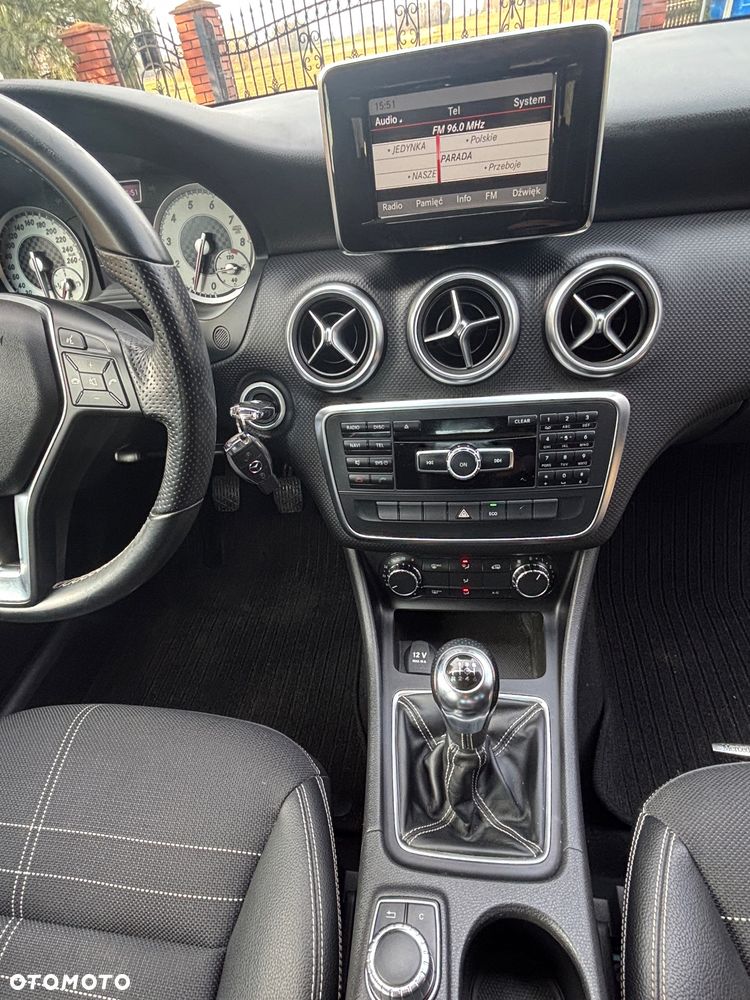 Mercedes-Benz Klasa A 200 (BlueEFFICIENCY) Urban - 25