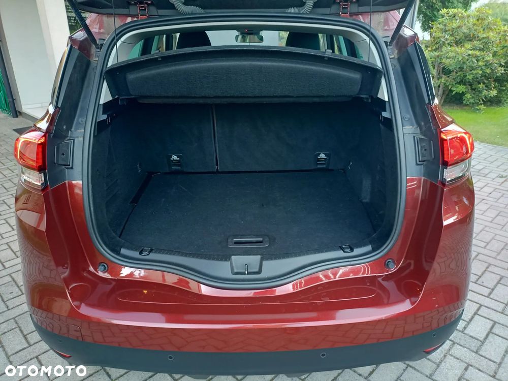 Renault Scenic - 9
