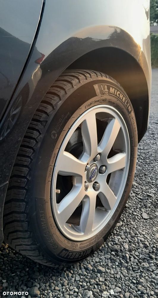 Volvo V40 D2 Momentum - 12