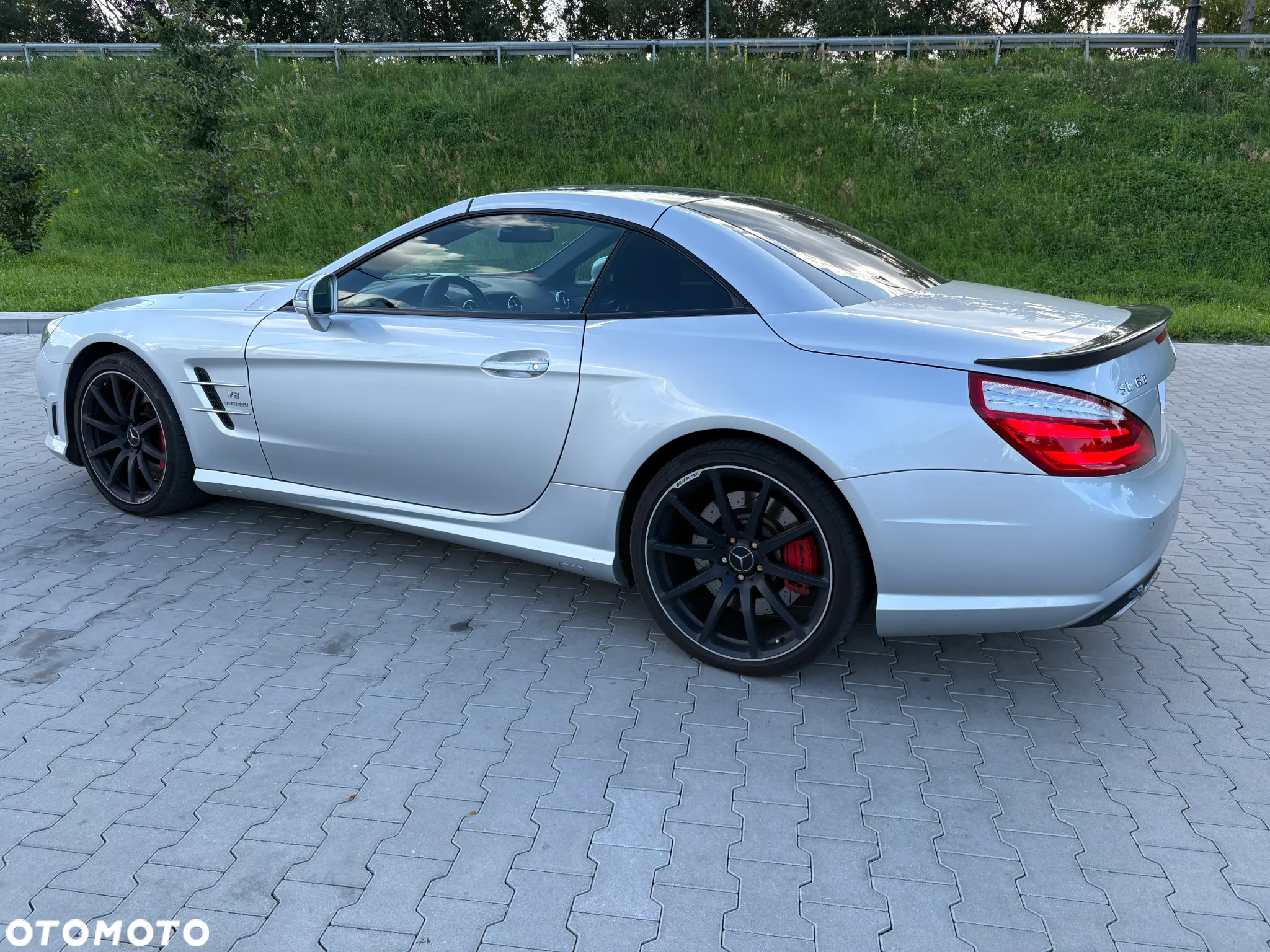 Mercedes-Benz SL 63 AMG AMG Speedshift MCT 7-Gang Sportgetriebe AMG Performance Package - 2