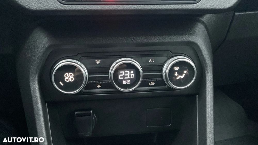 Dacia Sandero TCe 90 MT6 Comfort - 28