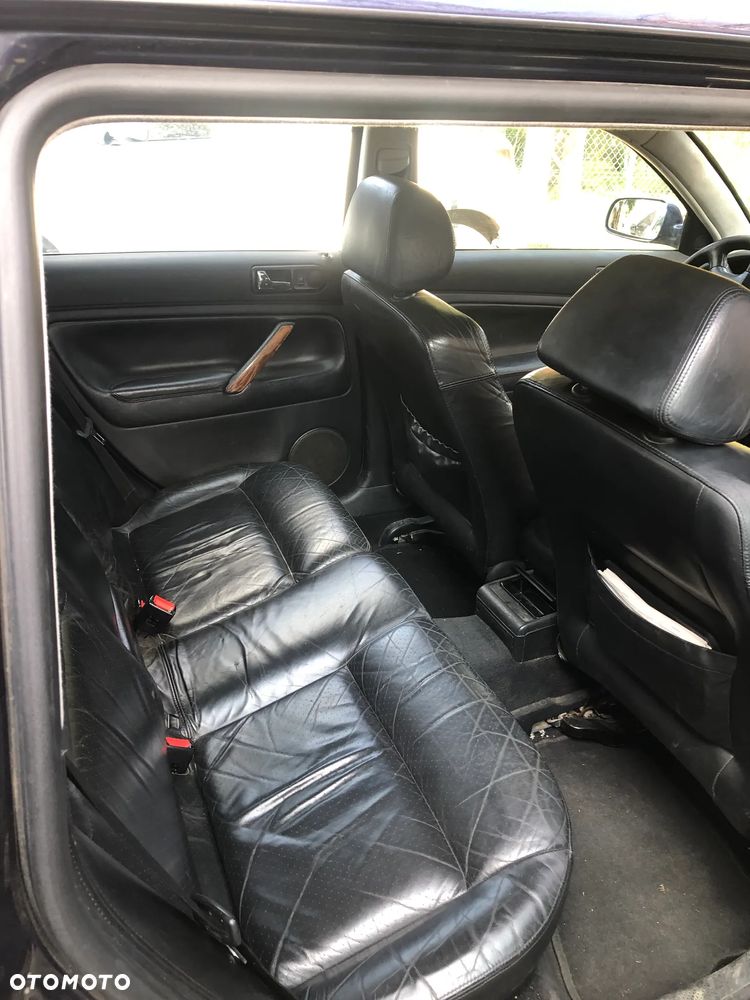 Volkswagen Passat 1.9 TDI - 8