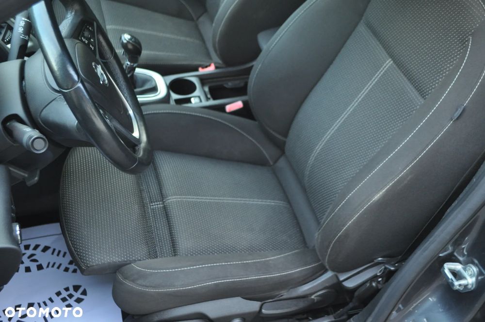 Opel Astra 1.4 Turbo Edition Sport - 17