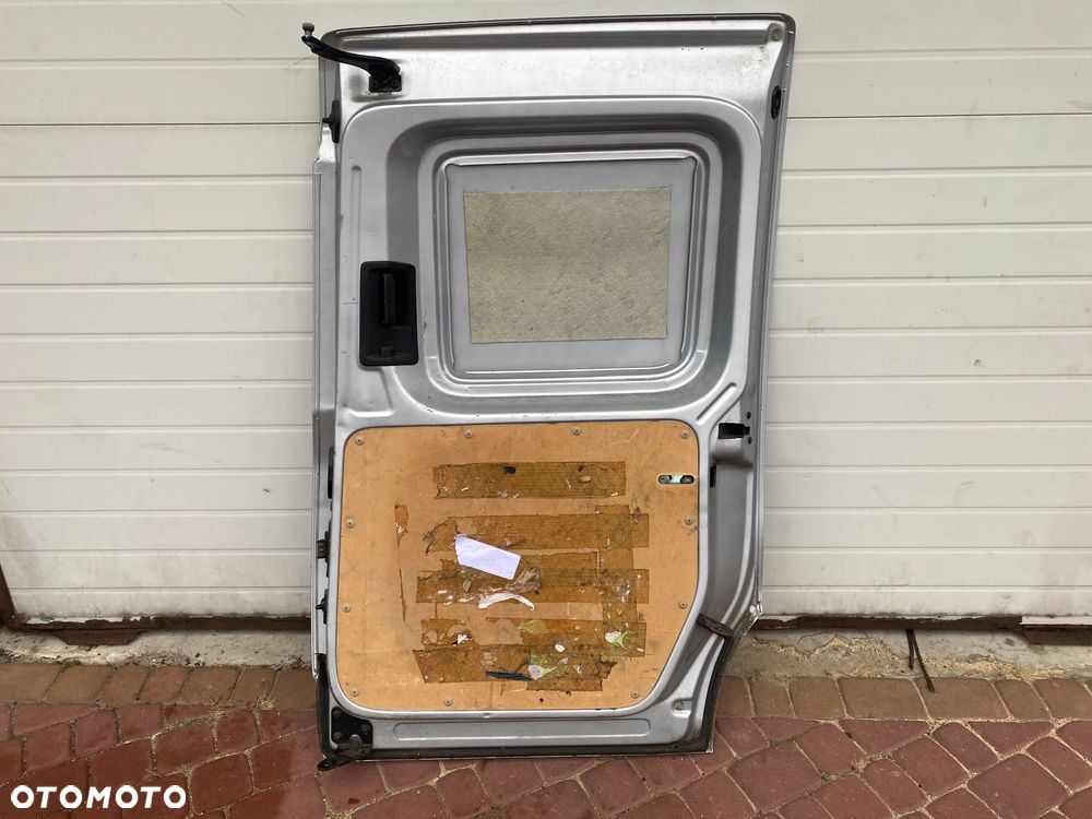 DRZWI BOCZNE PRZESUWNE PRAWE CADDY - 15