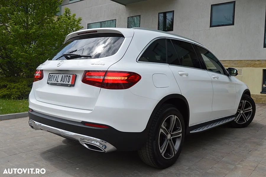 Mercedes-Benz GLC 220 d 4MATIC 9G-TRONIC - 5