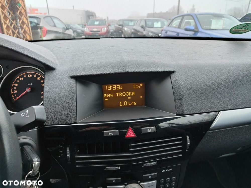 Opel Astra - 17