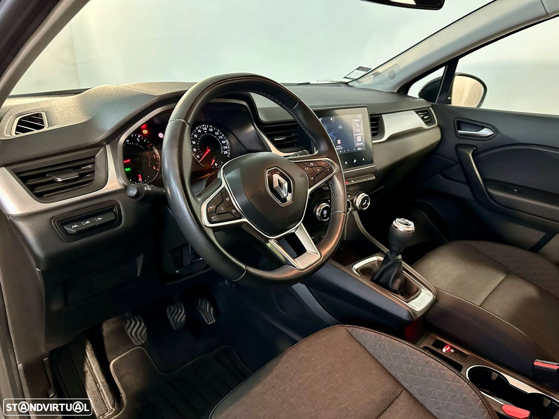 Renault Captur 1.0 TCe Equilibre - 11