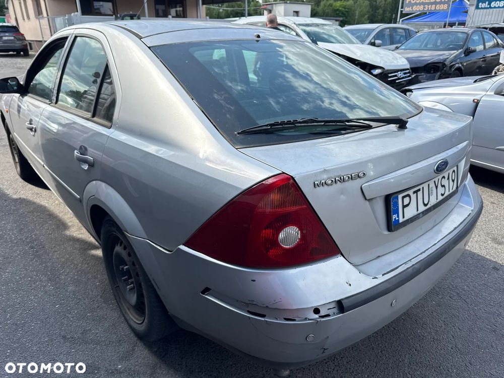 Ford Mondeo 2002r. 1.8 benzyna 92 KW Cały na części - 2