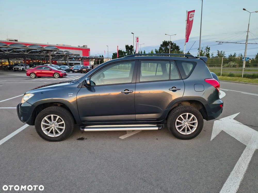 Toyota RAV4 2.2 D-4D Luna - 4