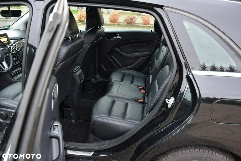 Mercedes-Benz Klasa B 180 CDI BlueEFFICIENCY Edition 1 - 16