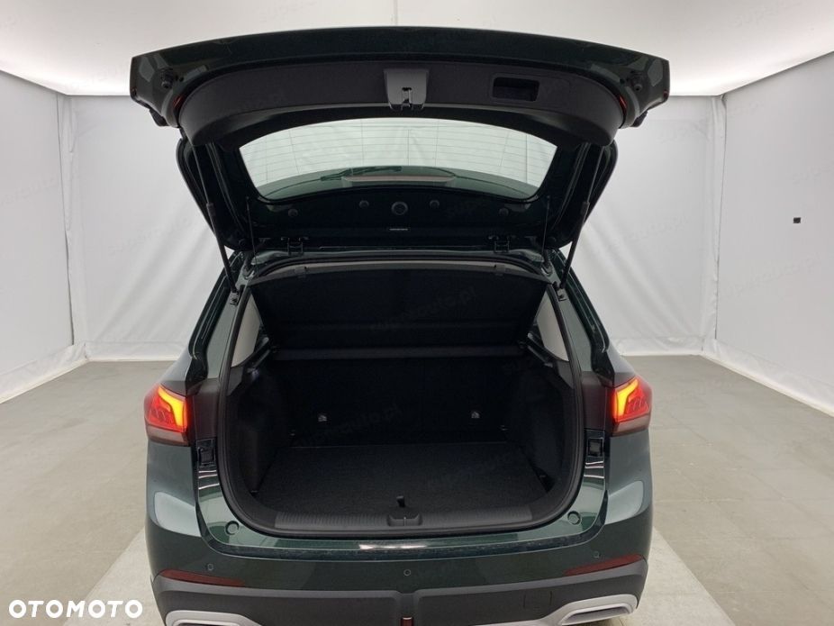 MG ZS Hybrid+ - 17