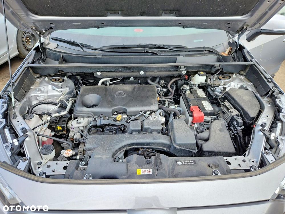 Toyota RAV4 - 11