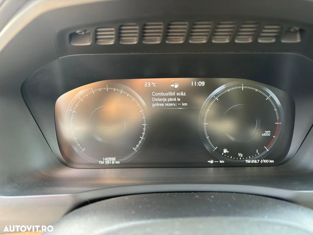 Volvo XC 90 D5 AWD Inscription - 13