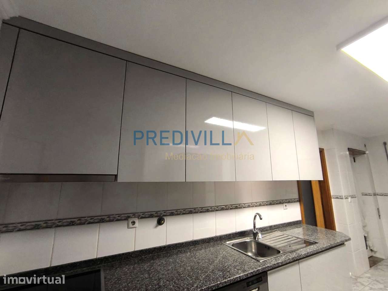 Apartamento T3 Venda em Castêlo da Maia,Maia - Grande imagem: 2/16