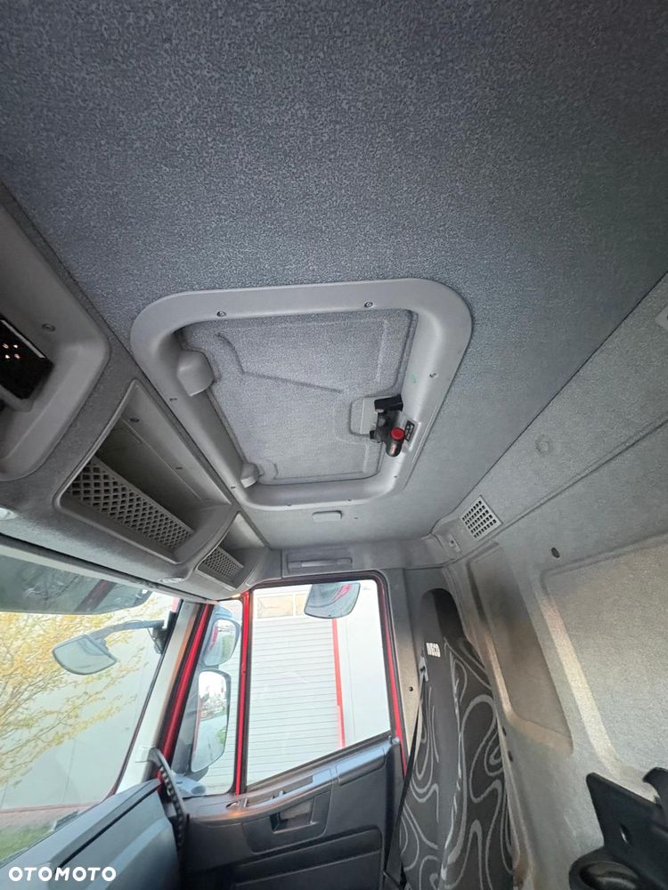 Iveco Trakker AD410T45 - 31