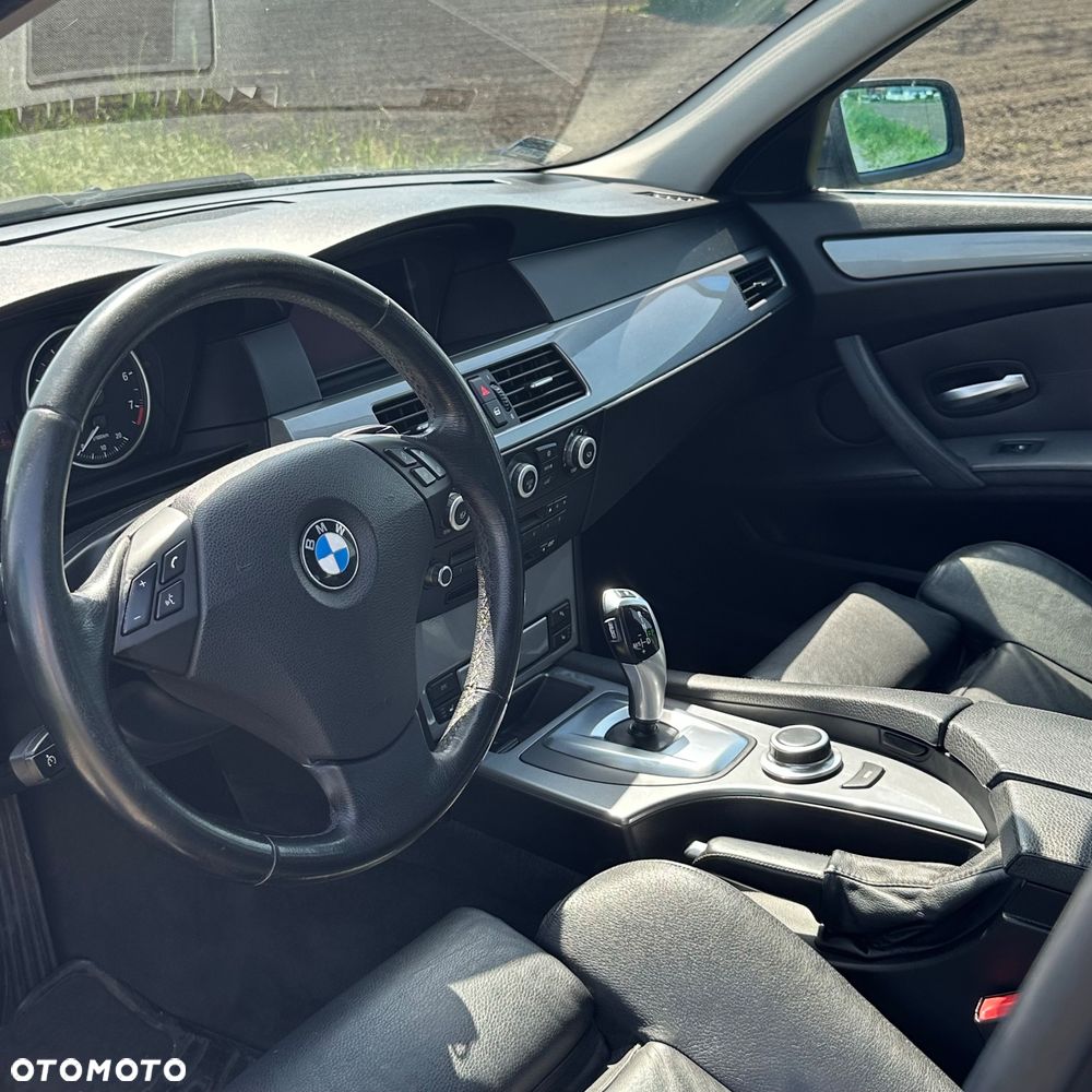 BMW Seria 5 - 22