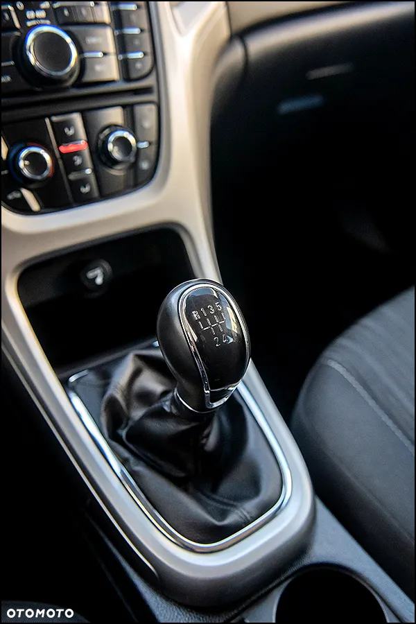 Opel Astra - 27